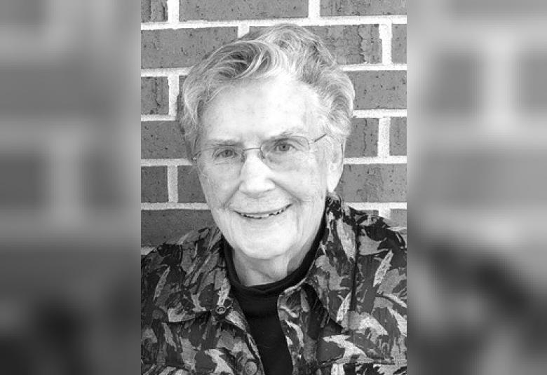 The Akron Hometowner - Staff Photo - Create Article