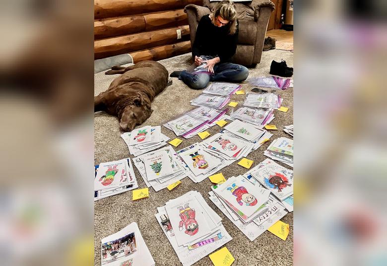 The Akron Hometowner - Staff Photo - Create Article