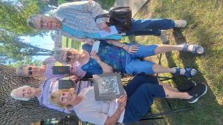 The Akron Hometowner - Staff Photo - Create Article