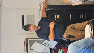 The Akron Hometowner - Staff Photo - Create Article